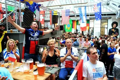9 Best Sports Bars In Paris Where Not To Miss Your Favorite Team S