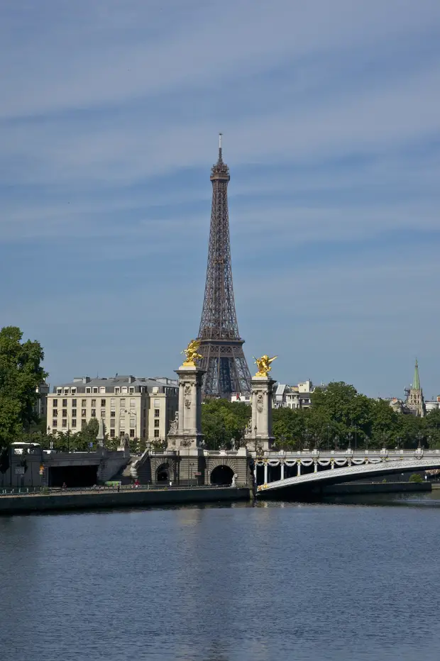 Eiffel Tower and Alexandre III bridge