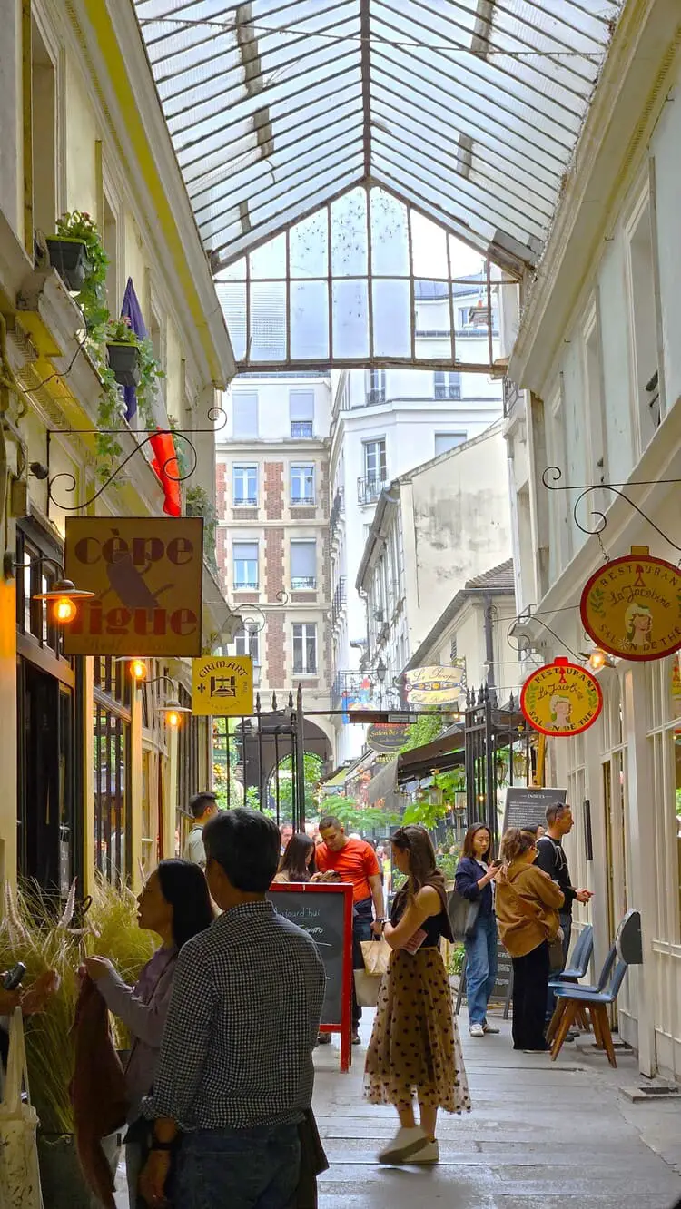 cour commerce saint andre