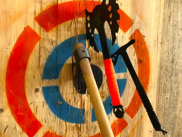 axe throwing