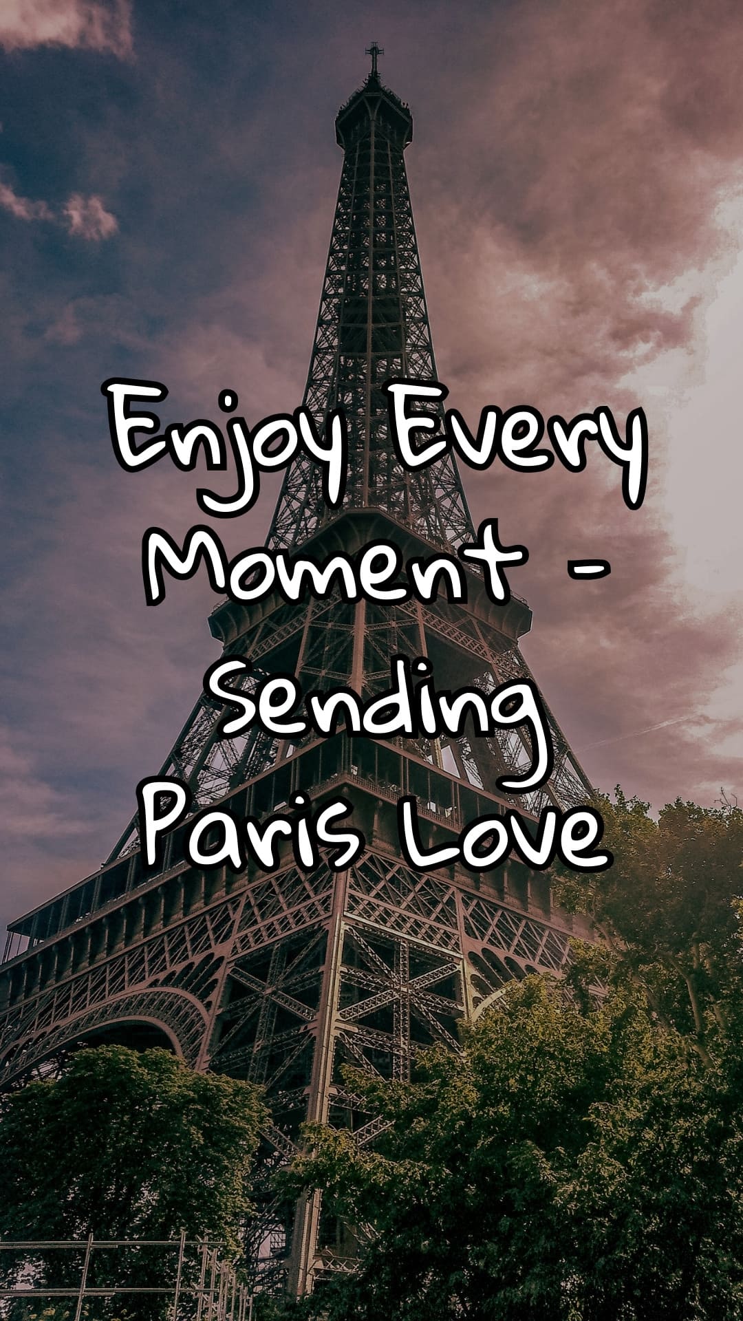 message paris sending love