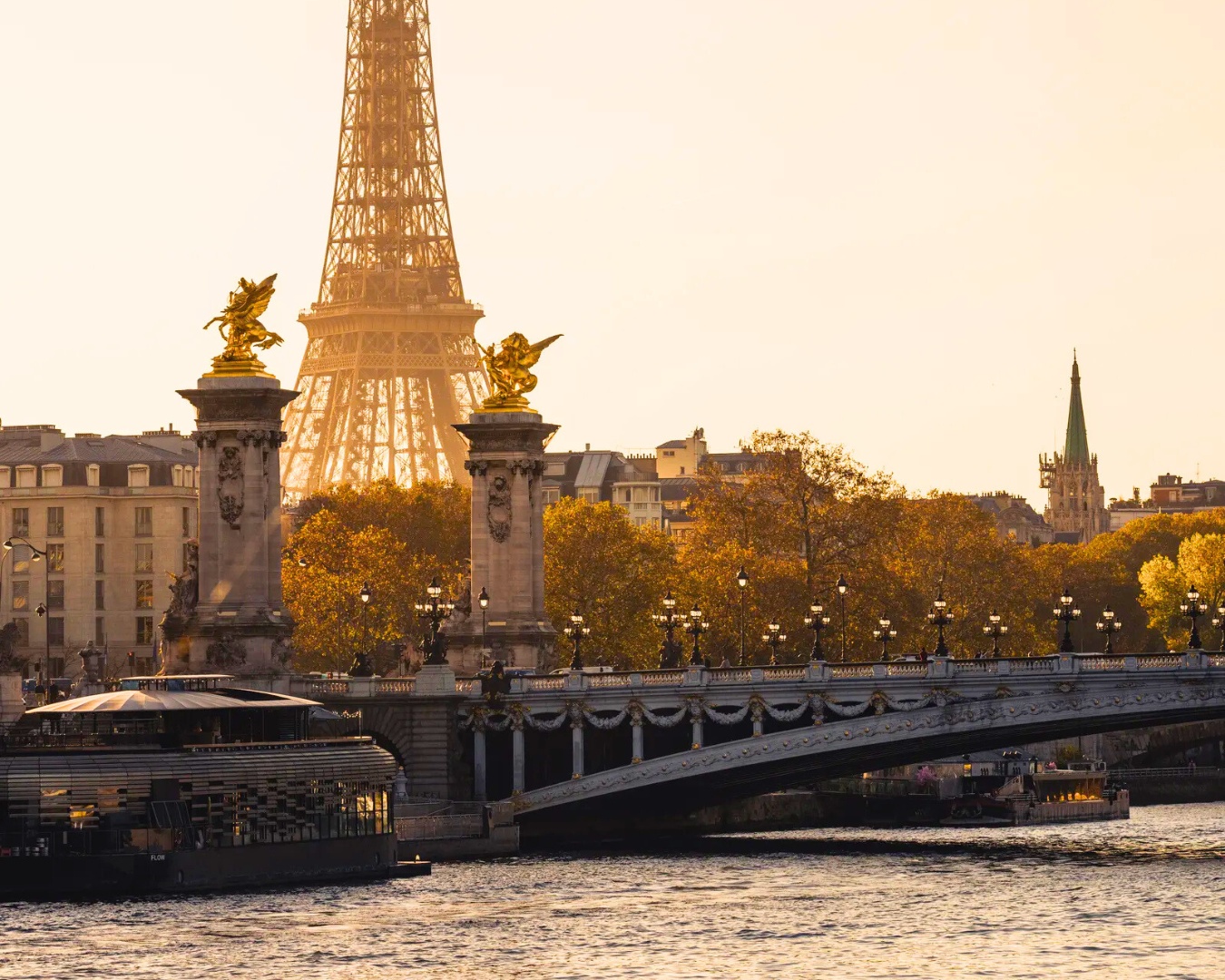 paris stereotypes that are true and not true