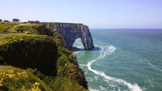 Etretat cliffs