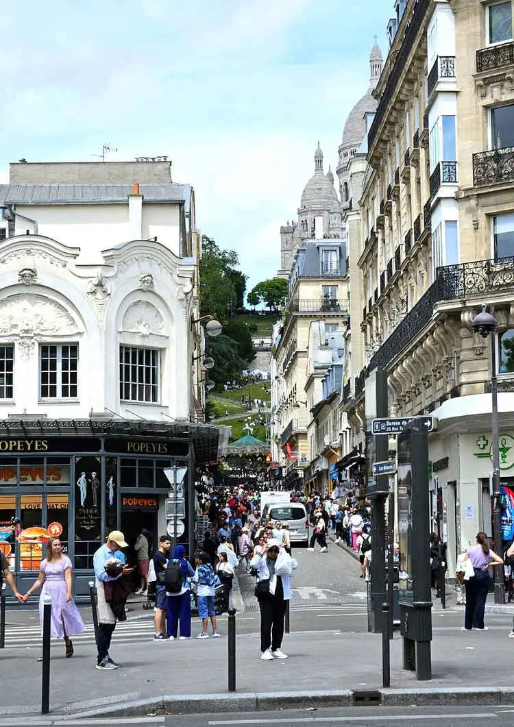 street montmartre