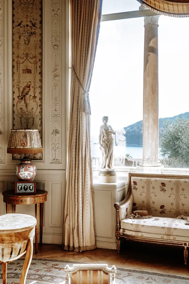 Villa Ephrussi interior