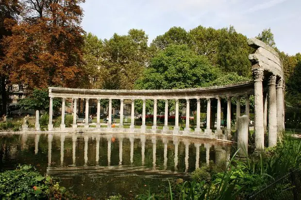 Las columnas del parc monceau