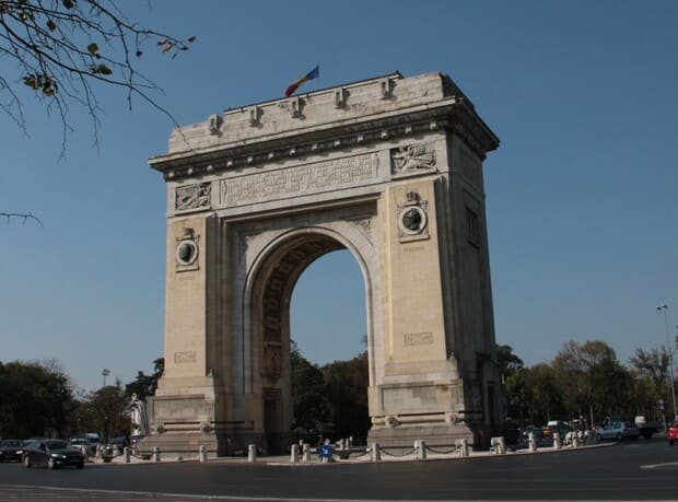 arc triomphe roumanie