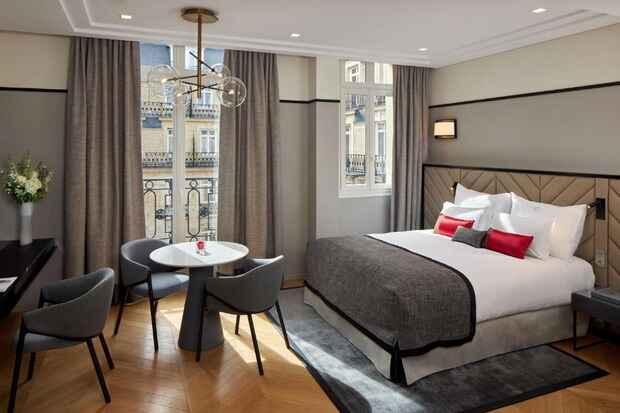chambre hôtel le claridge Paris