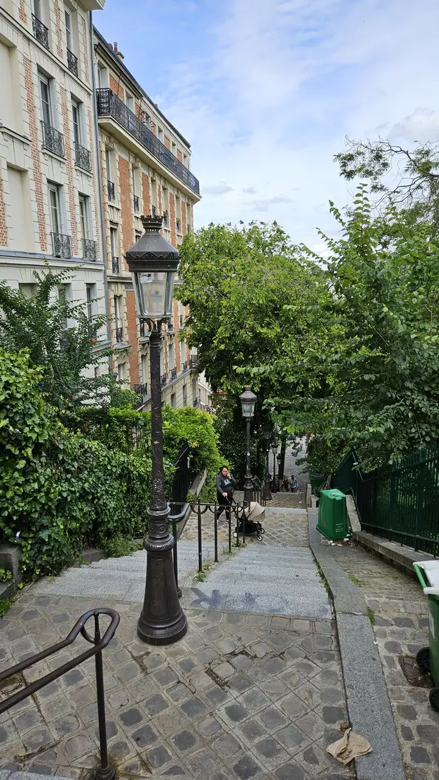 Escaliers Rue Maurice Utrillo