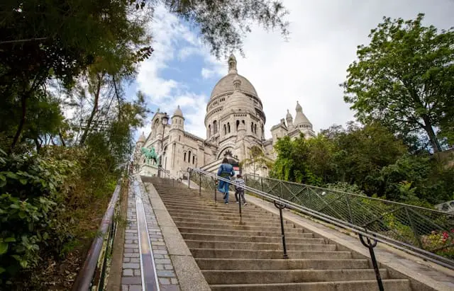 montmartre escalies