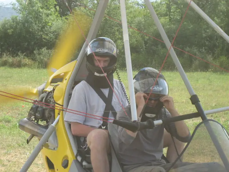 Ultralight flight training in Ardèche