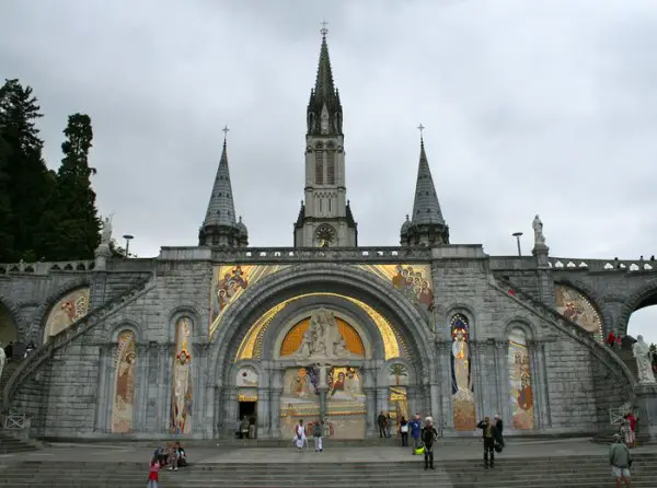 Find a hotel in Lourdes - Secure Booking and Free Cancellation