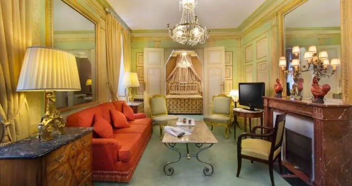Hôtel Duc de Saint Simon (Paris) : prices, photos and reviews