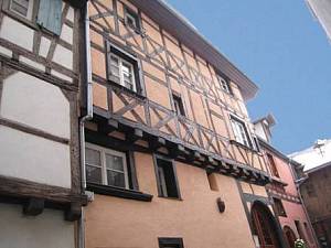 Vintage Apartment in Riquewihr with Terrace